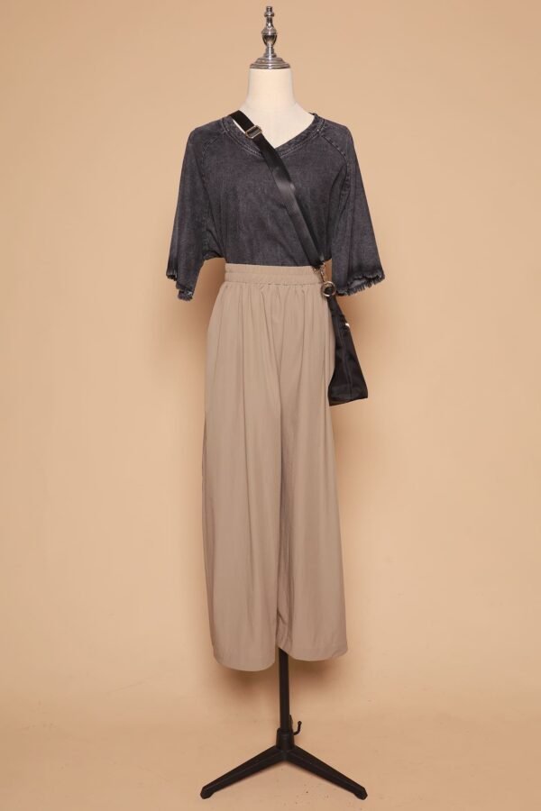 PO - Nellie Culottes in Khaki - Image 5