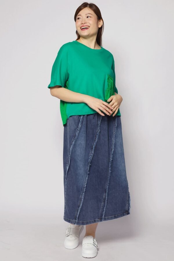 Roon Pocket Top in Green - Image 3
