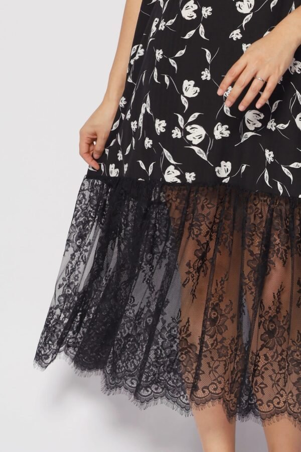 Calandra Floral Lace Dress - Image 9