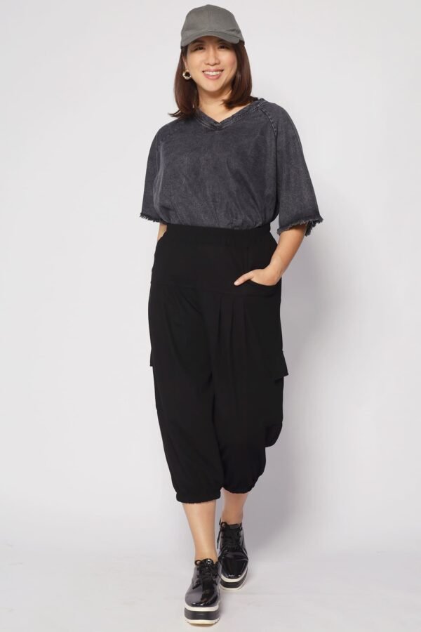 Damian Cargo Pants in Black - Image 5