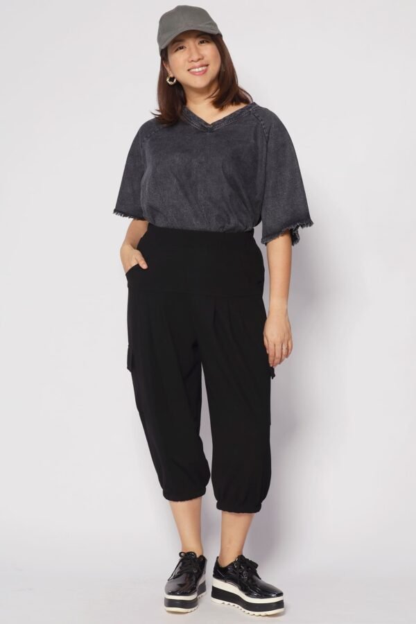 Damian Cargo Pants in Black - Image 4