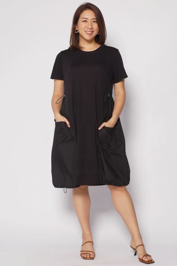 Ember Pocket Dress in Black - Image 4