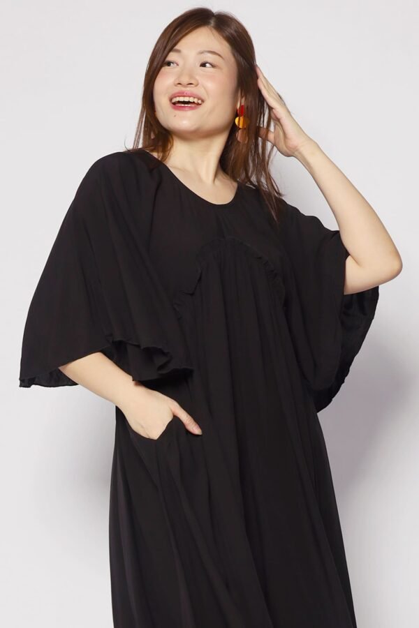 Emerson Flare Dress in Black - Image 8