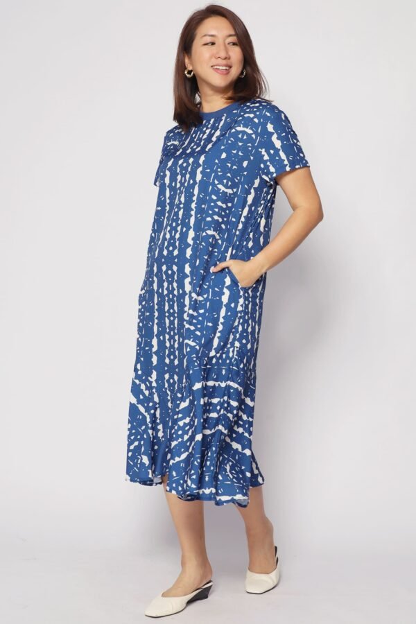 Gisele Dress in Blue Madrid - Image 8