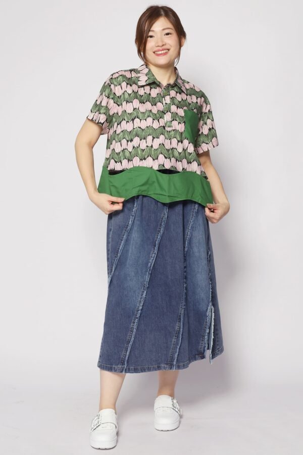 Backorders Harnie Top in Tulip Print - Image 4