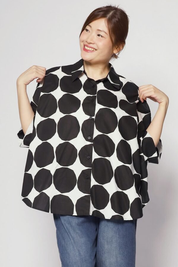 Kasey Top in B/W Circles - Image 6