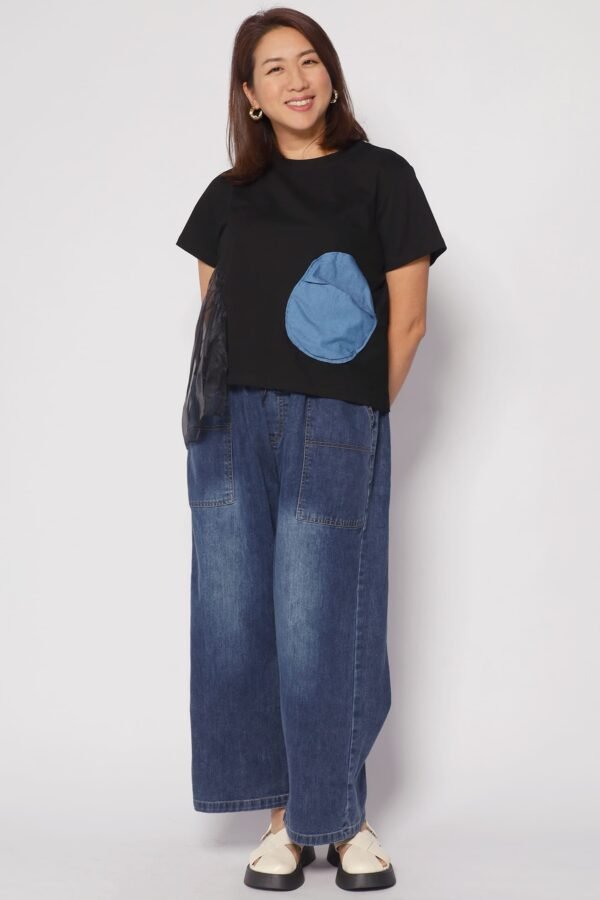 Keke Circles Top in Black - Image 2