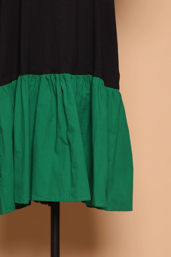 PO - Kyong Colourblock Dress in Green - Image 2