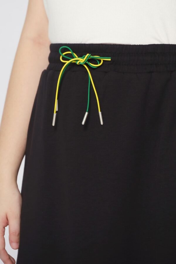 Piper Trimming Skirt in Black - Image 8