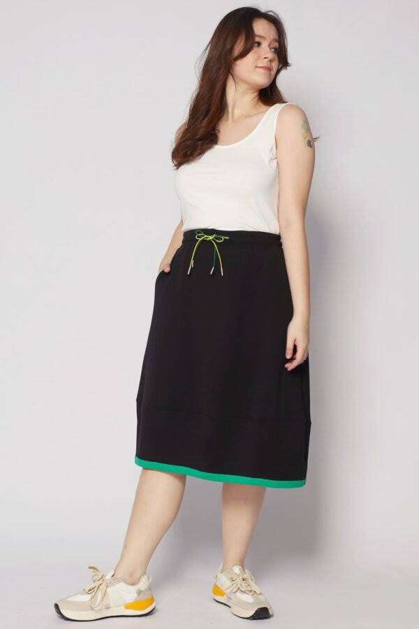 Piper Trimming Skirt in Black - Image 4