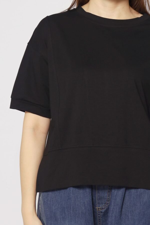 Siya Top in Black - Image 8