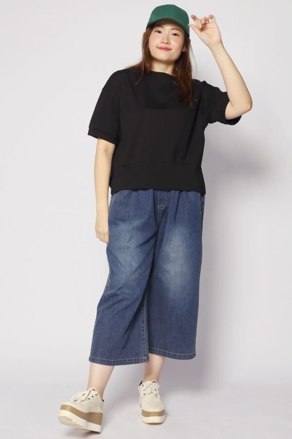 Siya Top in Black - Image 2