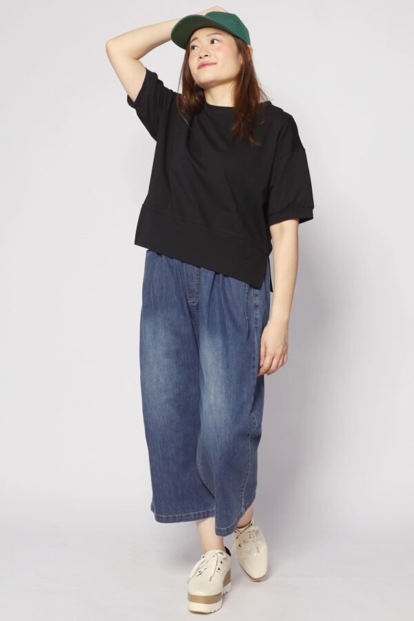 Siya Top in Black - Image 4